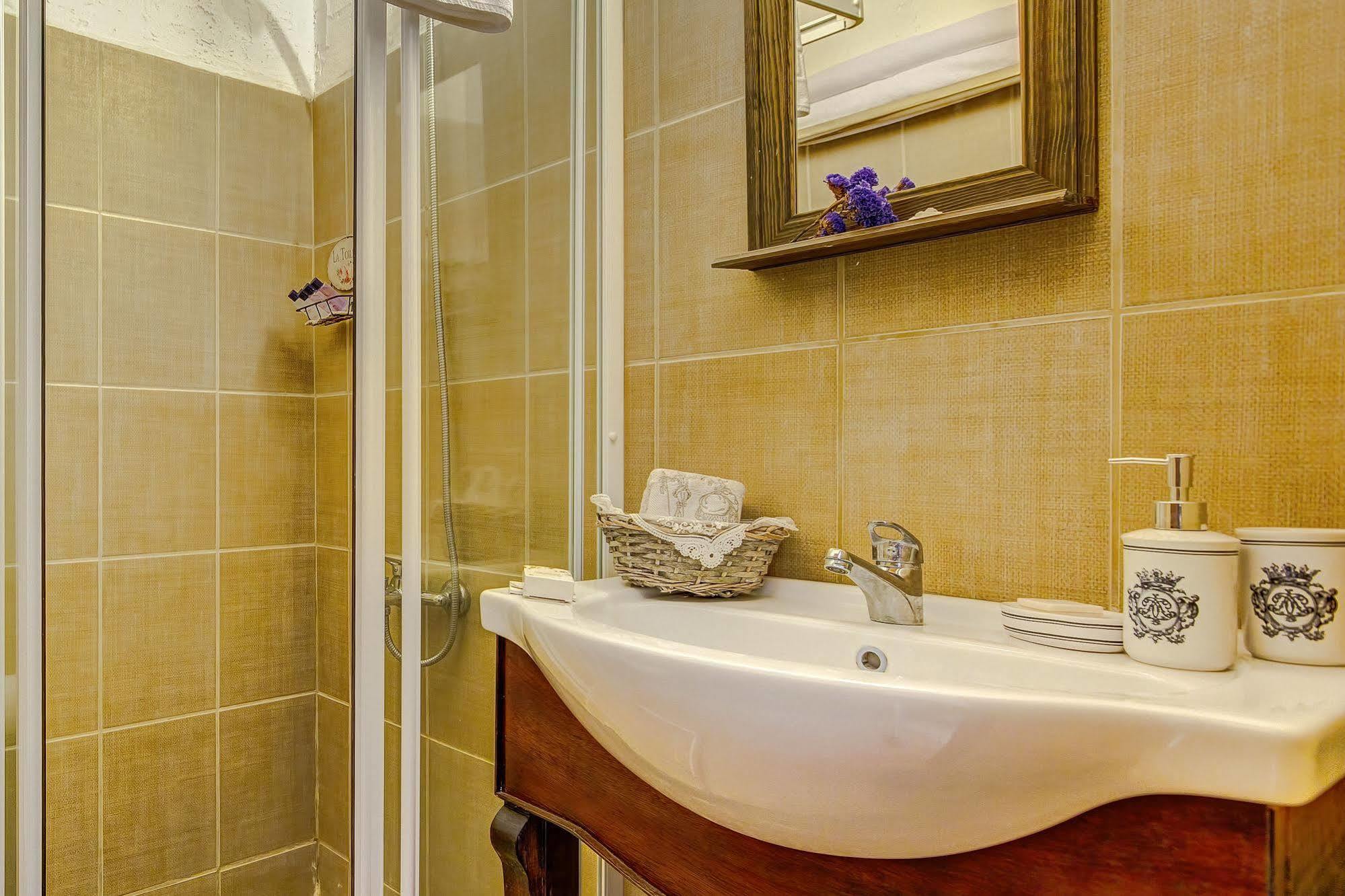 Retro Butik Otel (Adults Only) Çeşme Exteriör bild